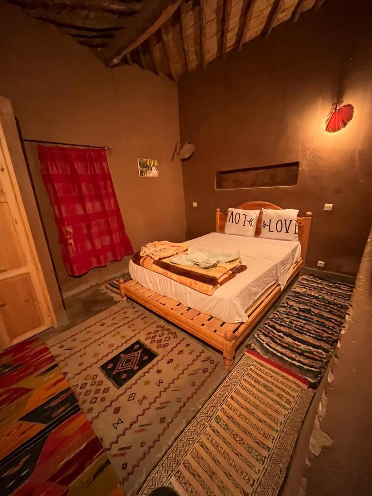 Authentic Riad & Activities Erg M'Hamid Exterior photo